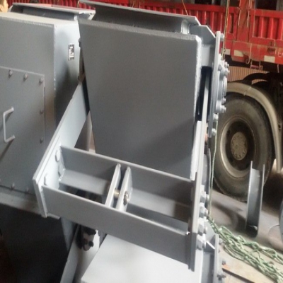 153945175.jpg 卸料裝(zhuang)置.jpg